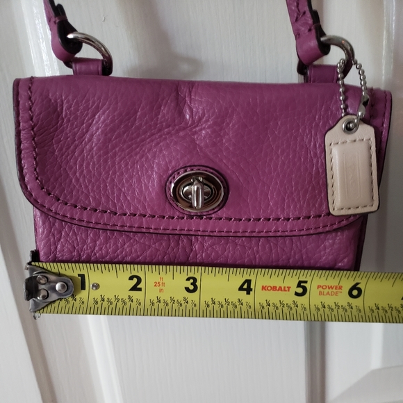 Coach Crossbody Wallet - Picture 5 of 7